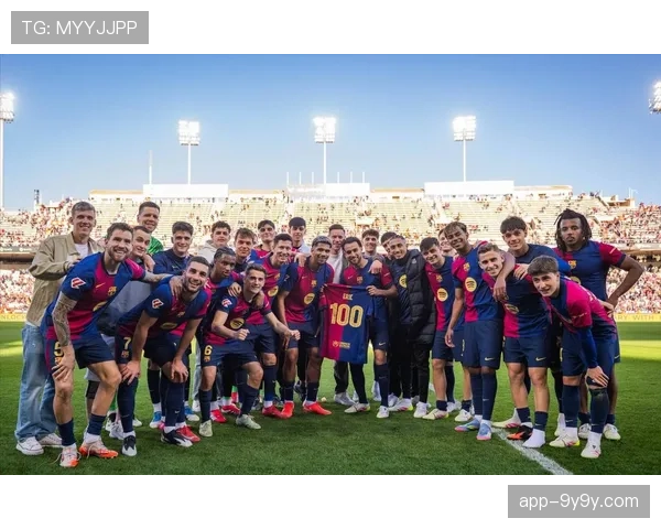 弗里克巴萨300球效率超瓜迪奥拉，进攻华丽背后防线隐忧待解